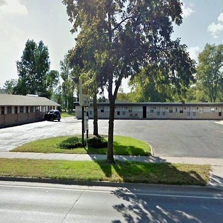 Budget Inn Long Prairie Екстериор снимка